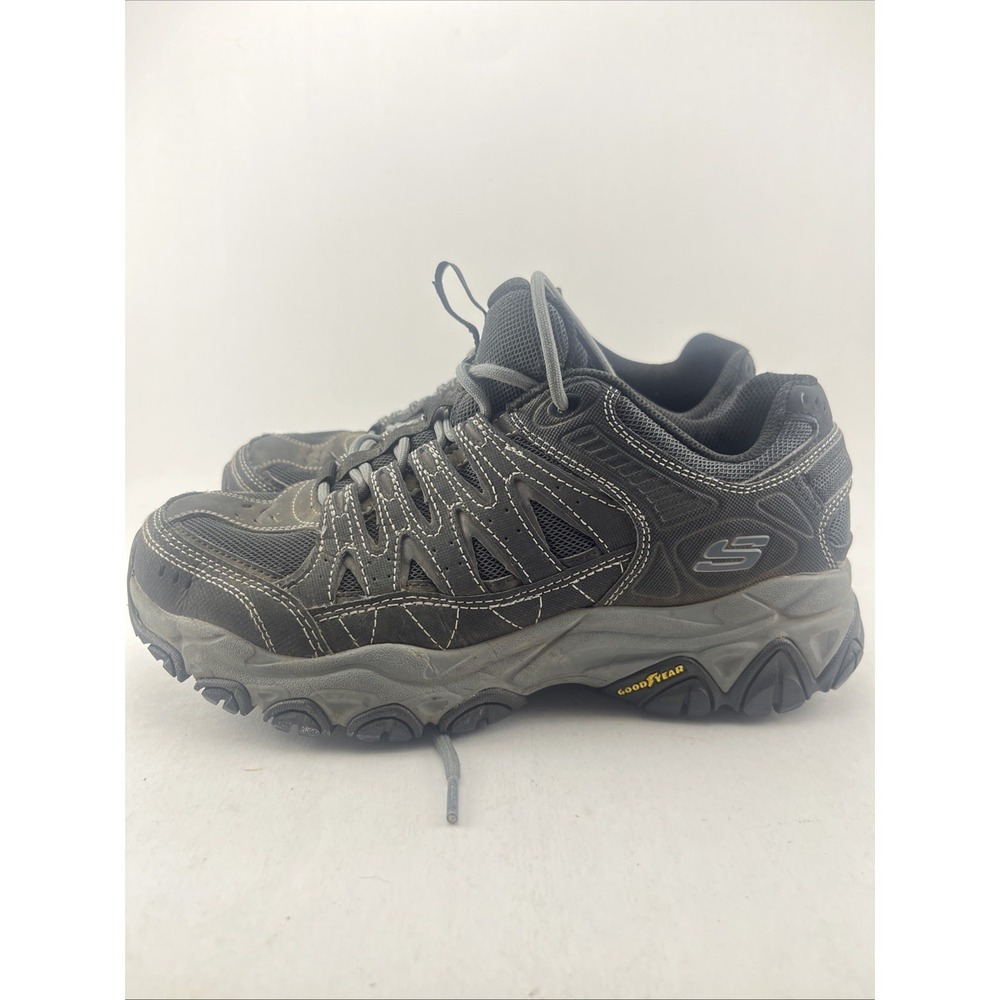 Skechers Men's Crossbar – Athletic Trail Sneakers Size 8.5
